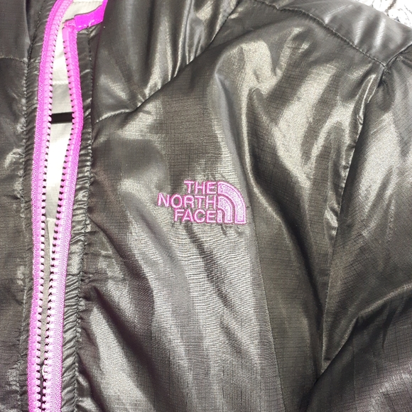 The North Face puffer jacket - Picture 6 of 10